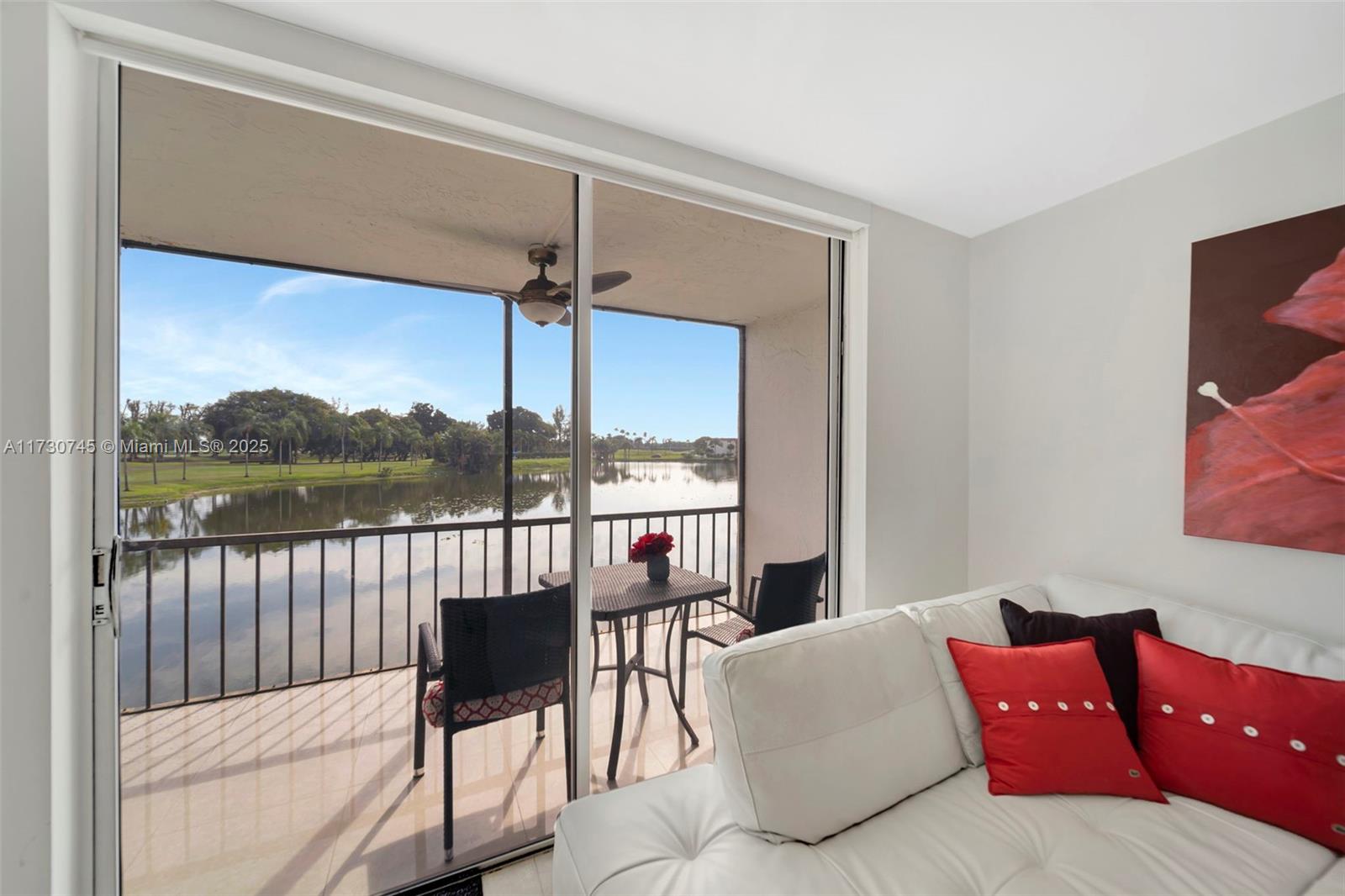HOLLYBROOK GOLF AND TENNIS - Residential
