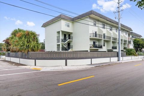5731 NW 37th St 306 Virginia Gardens FL 33166