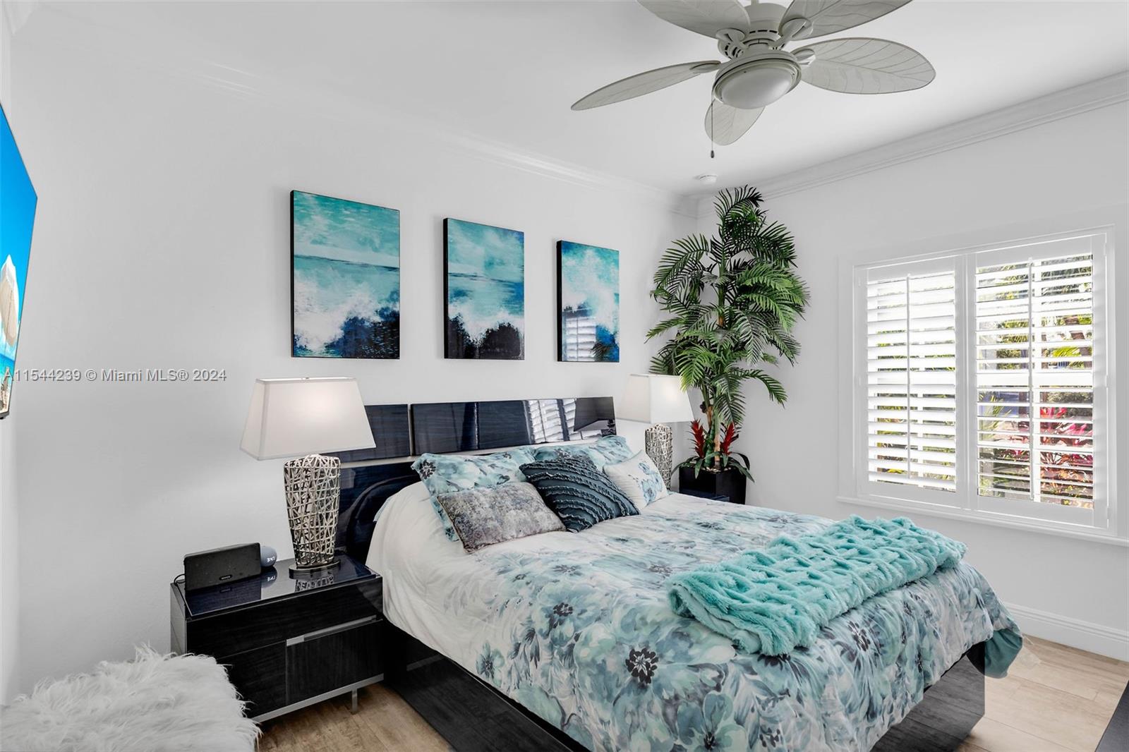 PORT LARGO - Residential