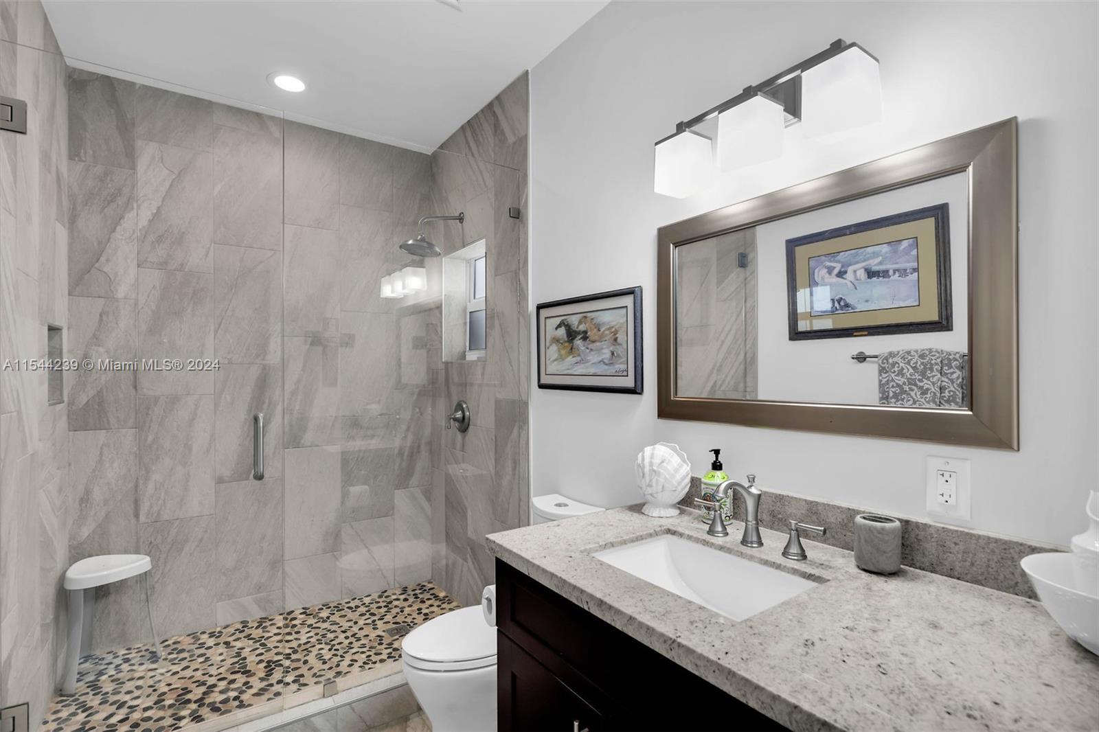 PORT LARGO - Residential