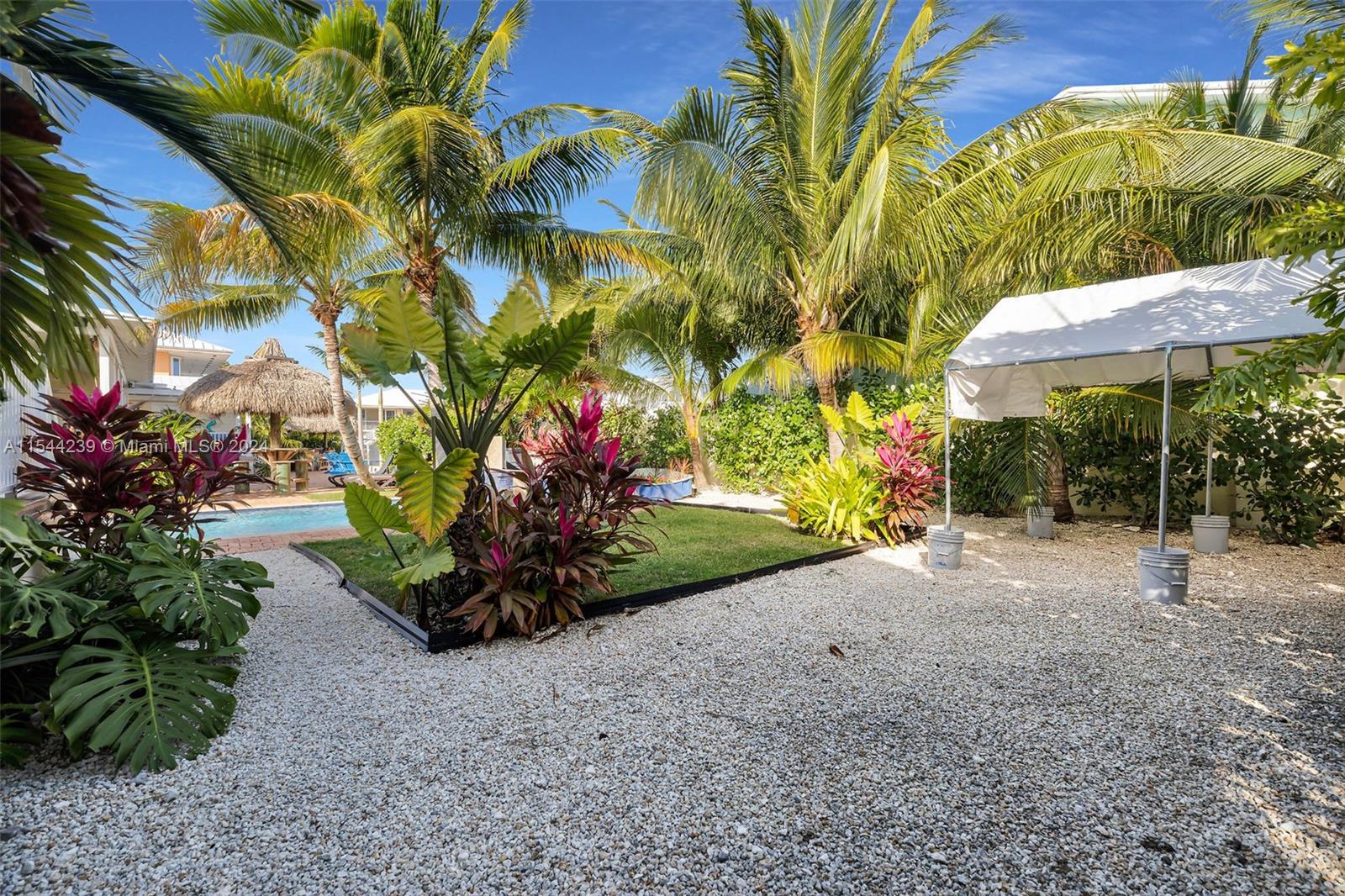 PORT LARGO - Residential