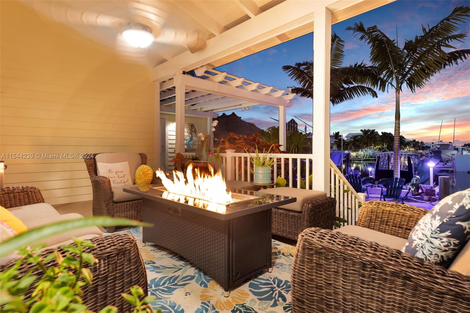 PORT LARGO - Residential