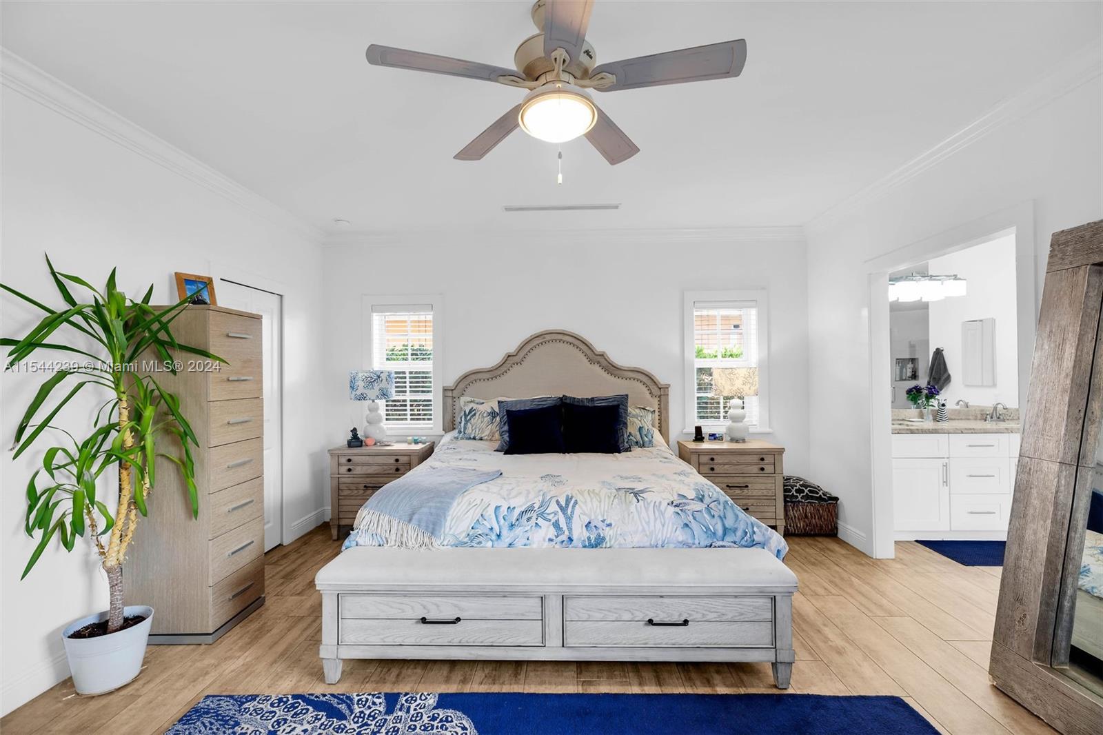 PORT LARGO - Residential