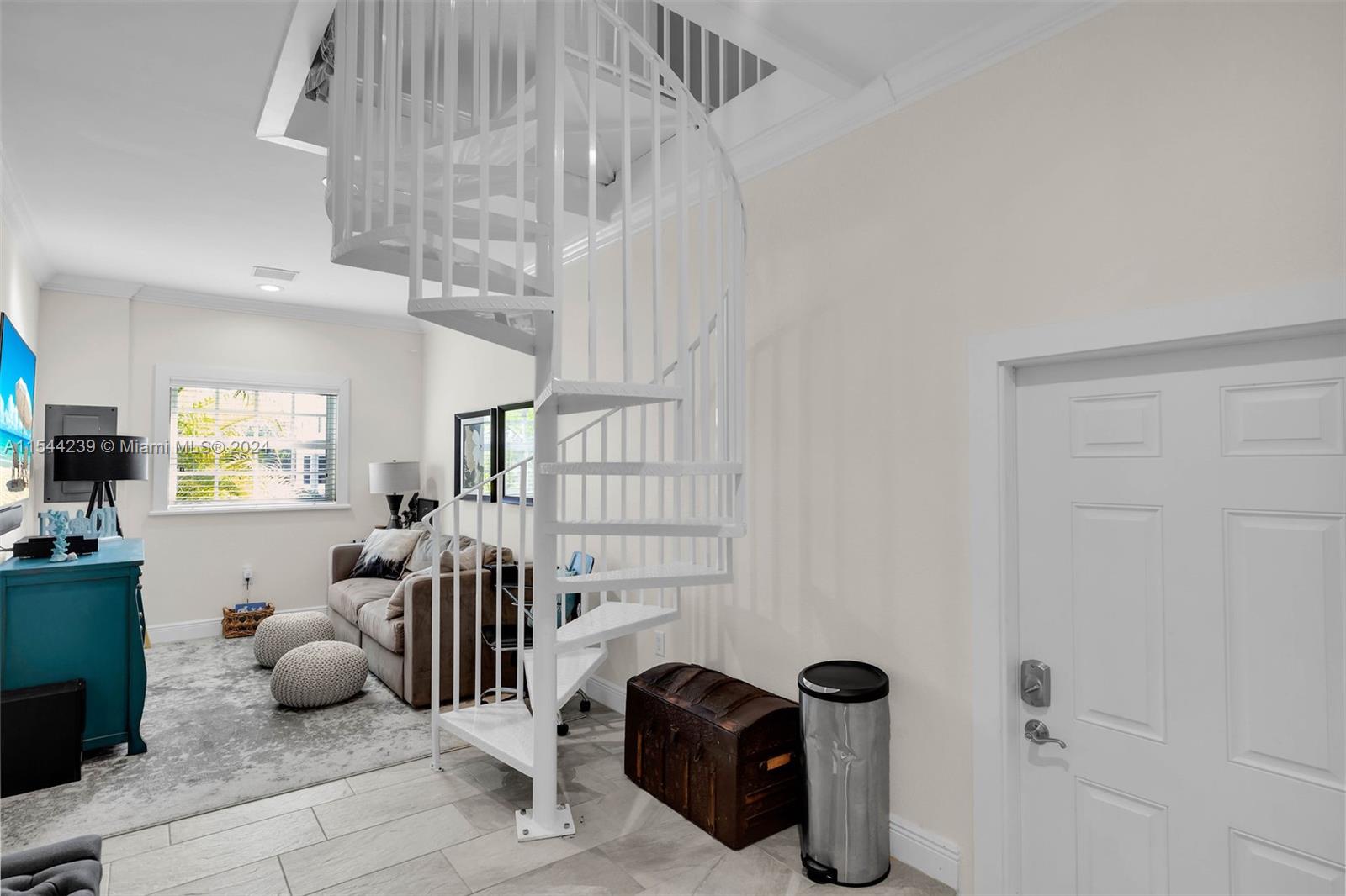 PORT LARGO - Residential