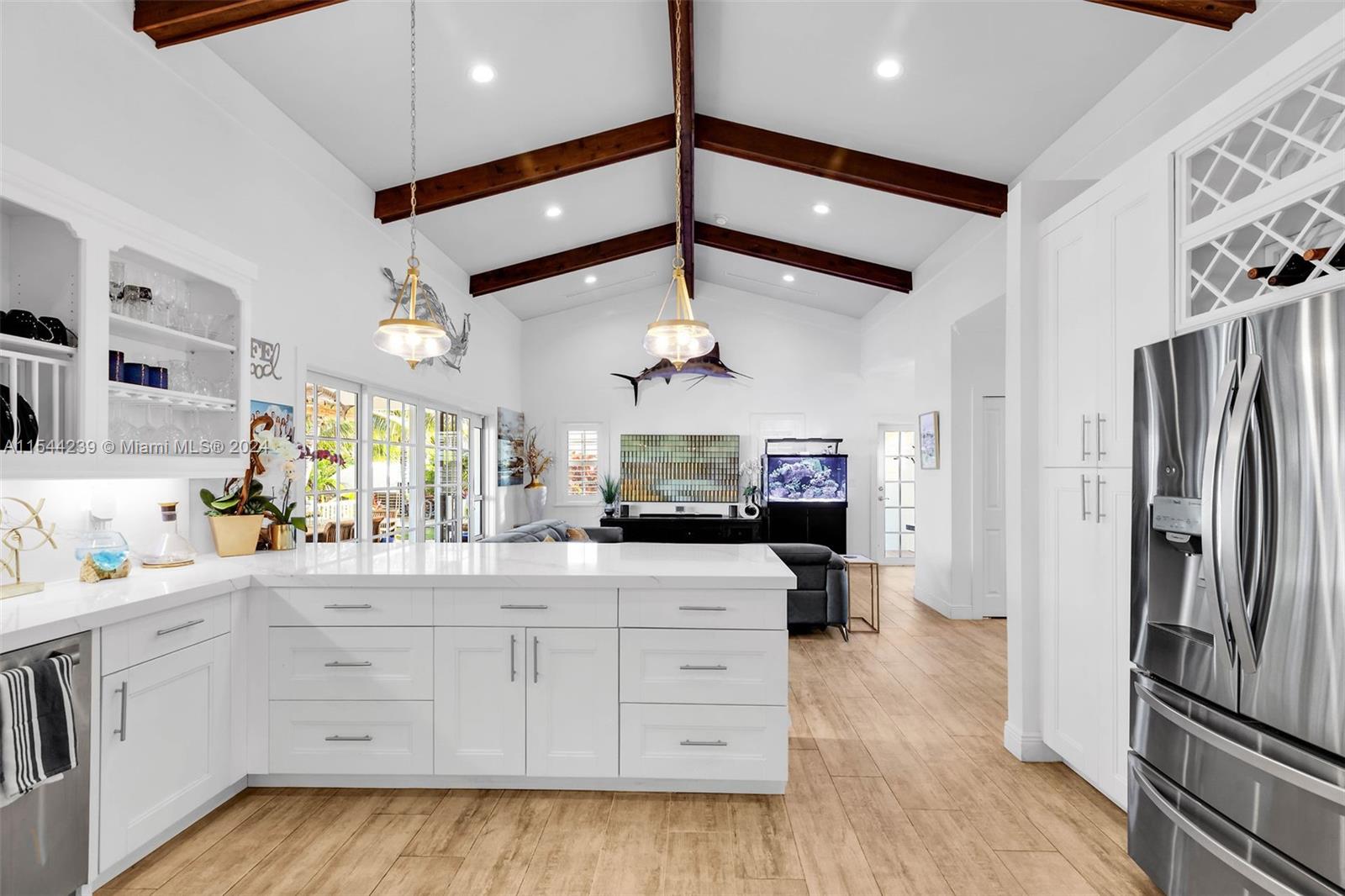 PORT LARGO - Residential