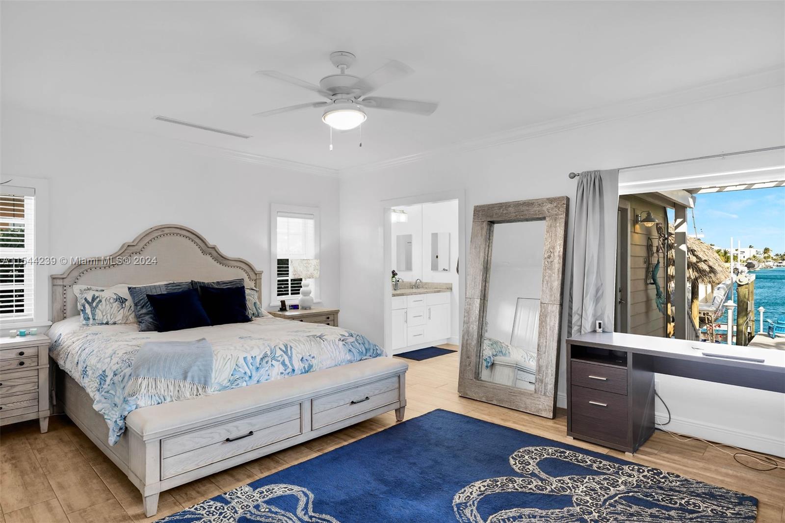 PORT LARGO - Residential