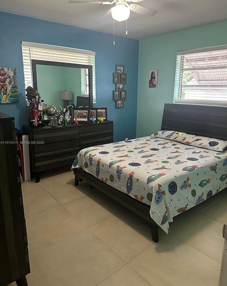 CORAL PARK ESTATES SEC 1 - Residential