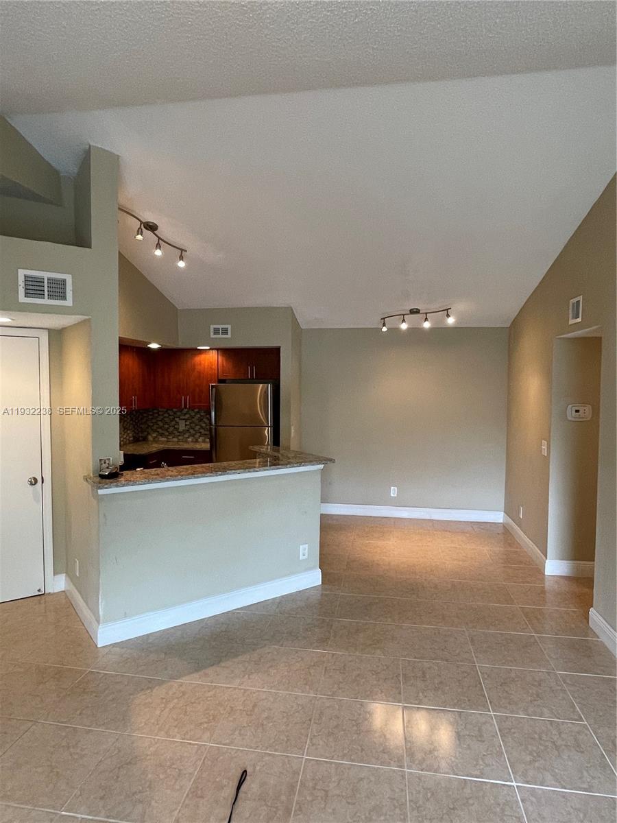 ISLES AT LAGO MAR CONDO - Residential