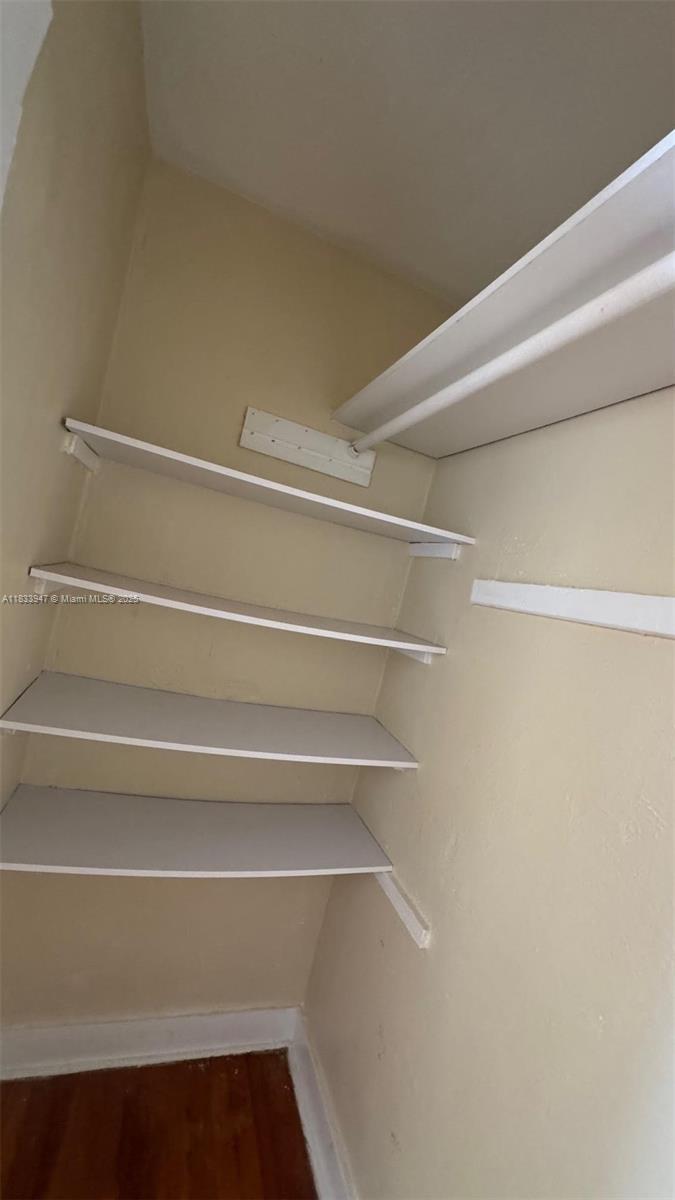 HOLLYWOOD SOUTH SIDE ADD - Residential Lease