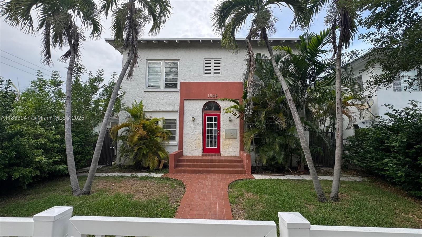 HOLLYWOOD SOUTH SIDE ADD - Residential Lease