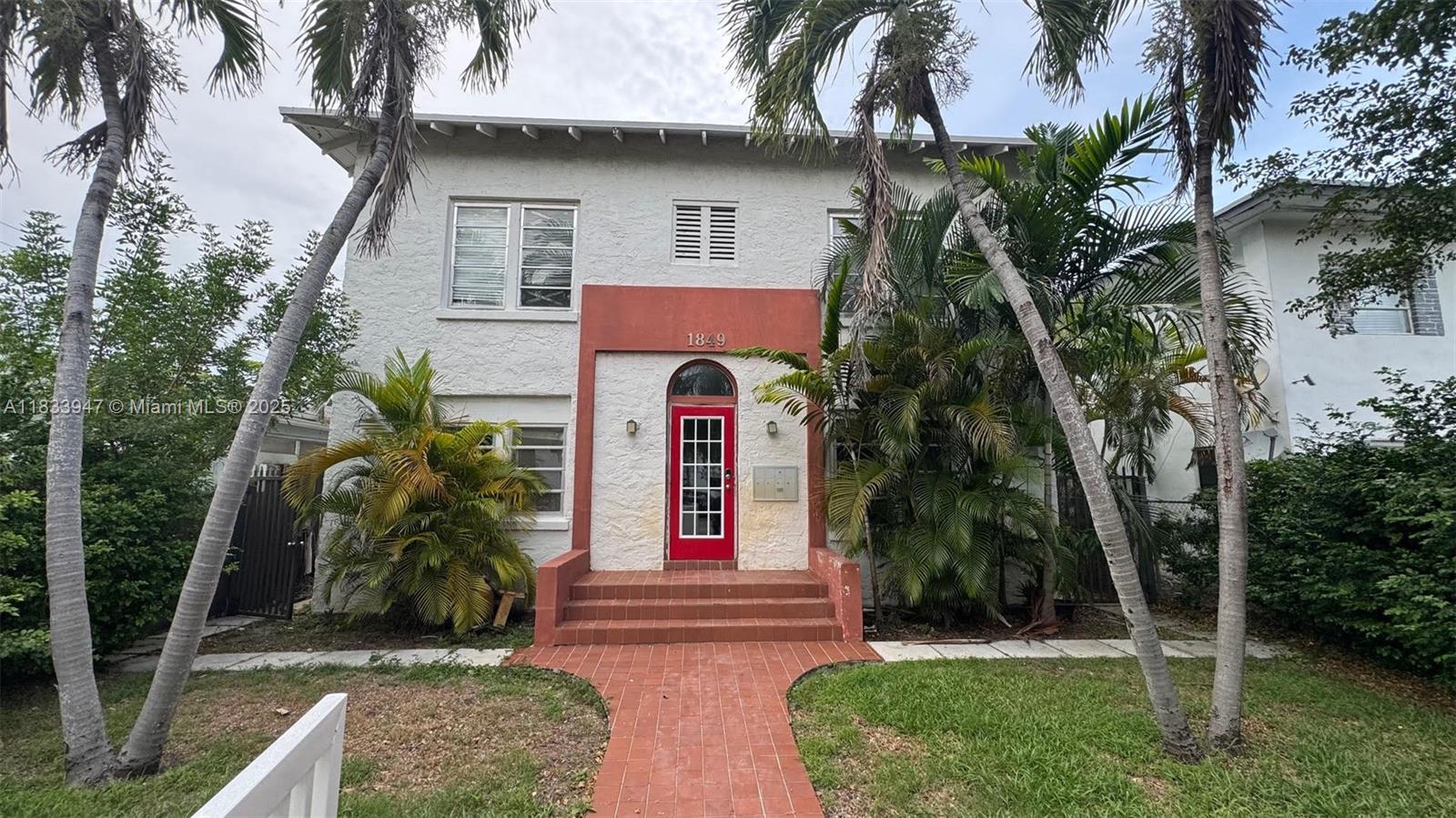 HOLLYWOOD SOUTH SIDE ADD - Residential Lease