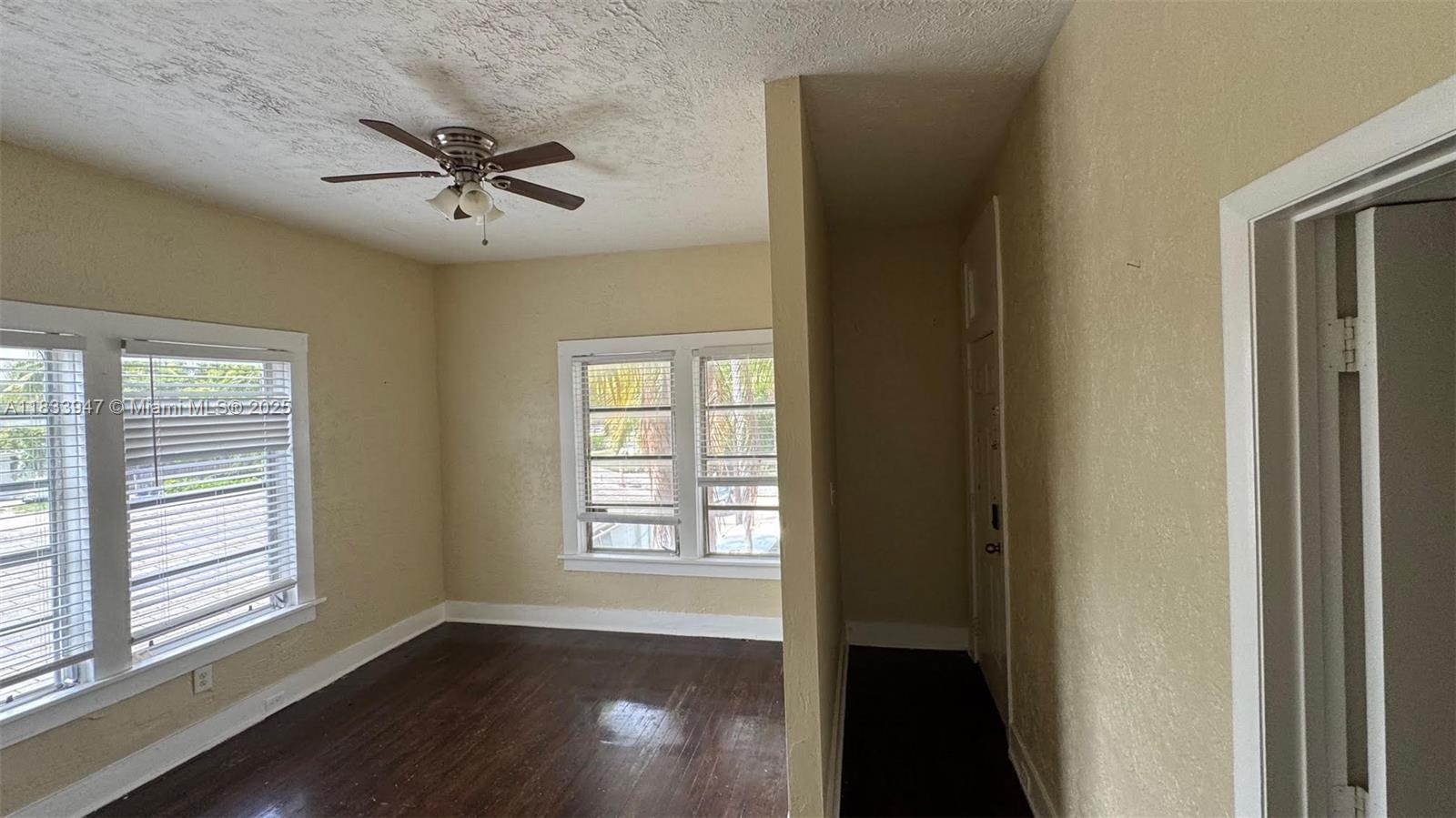 HOLLYWOOD SOUTH SIDE ADD - Residential Lease