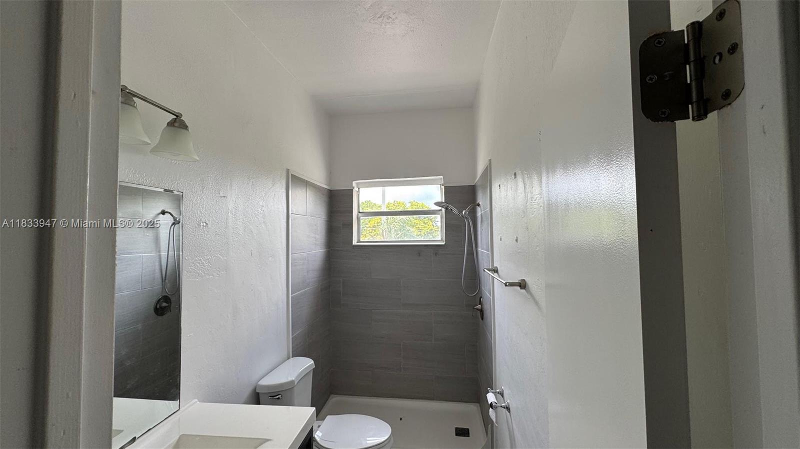 HOLLYWOOD SOUTH SIDE ADD - Residential Lease