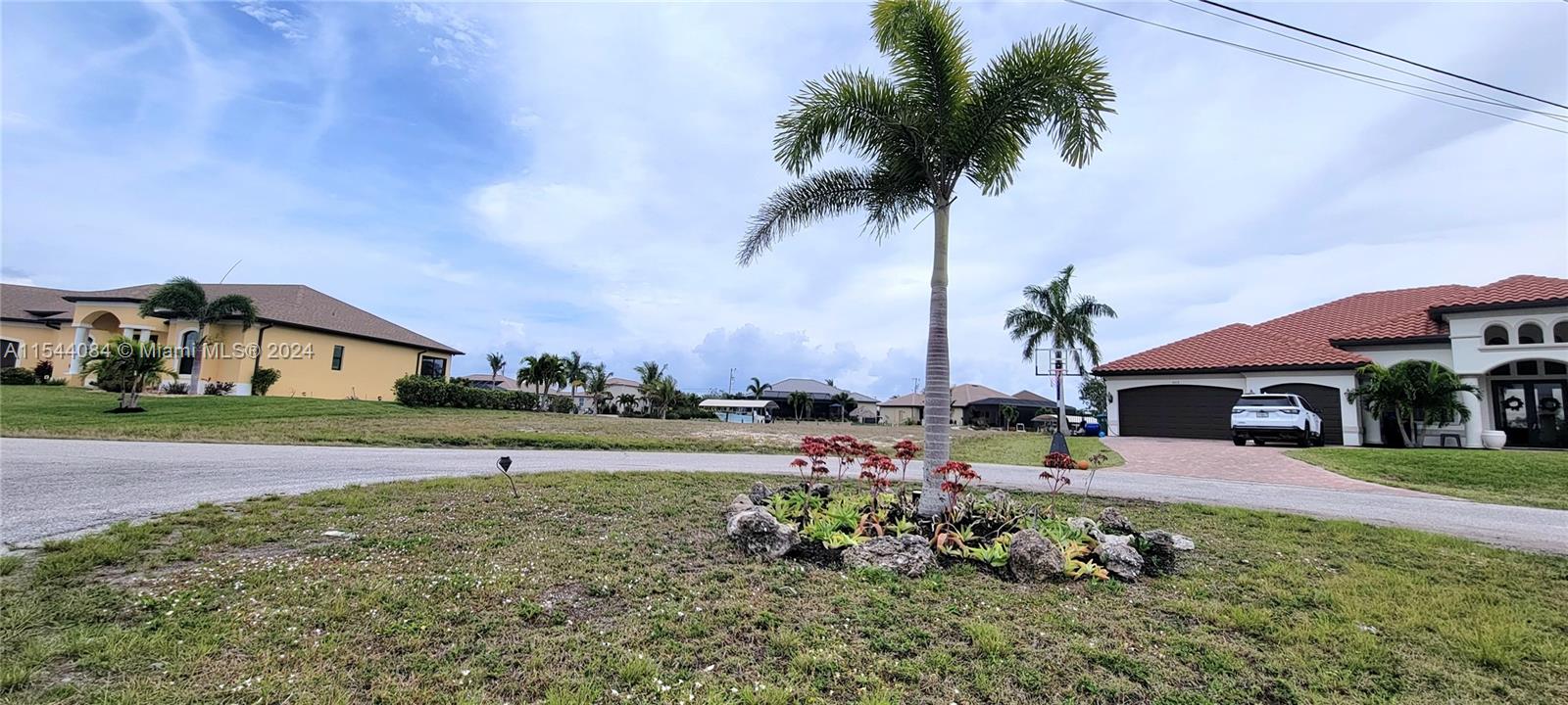 Waterfront lot with over 10,000 SqFt, sited in a cul-de-sac with Eastern Exposure and Gulf Access located in a great neighborhood - 150’ wide canal with a 111' seawall. The land has already been cleared and is ready to build your dream house.
No HOA, quiet community and 1 bridge away to direct open water this well-positioned lot provides convenient access to the Gulf of Mexico.
Ideal for those seeking the ultimate Southwest Florida lifestyle boating, water sports, prime fishing sports, have your own secluded retreat and gain equity at closing since this is one of the last lots.