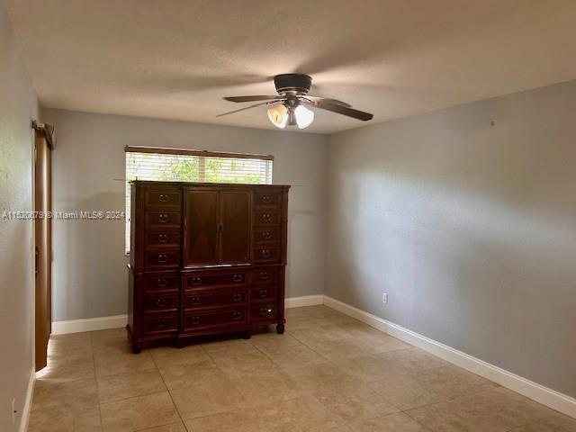 KEYS GATE CONDO NO ONE - Residential
