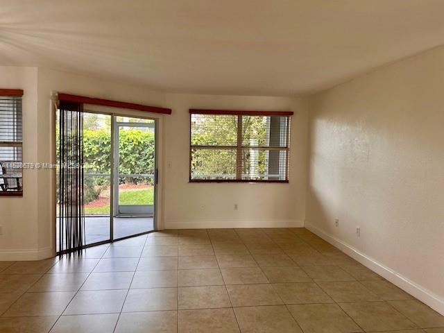 KEYS GATE CONDO NO ONE - Residential