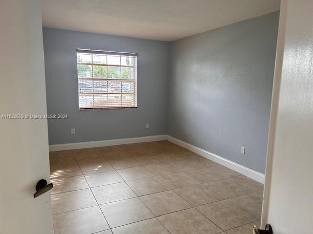 KEYS GATE CONDO NO ONE - Residential