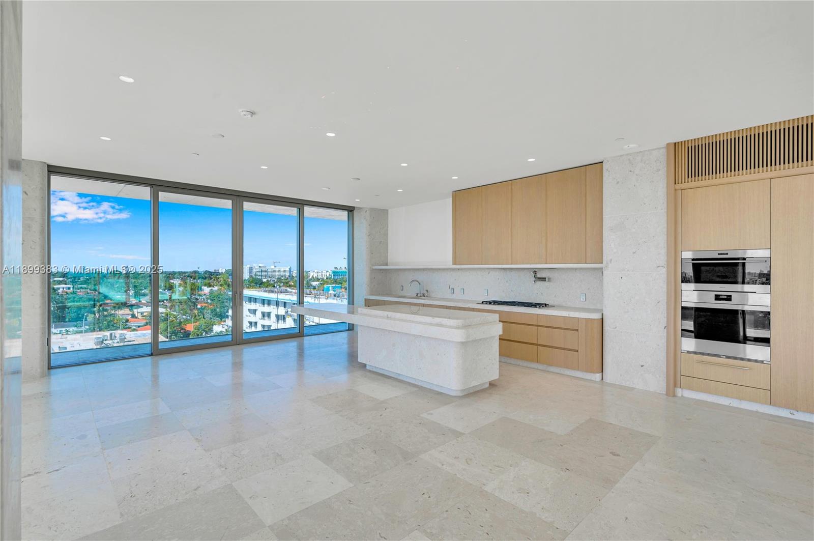 SEAWAY SOUTH - Residential