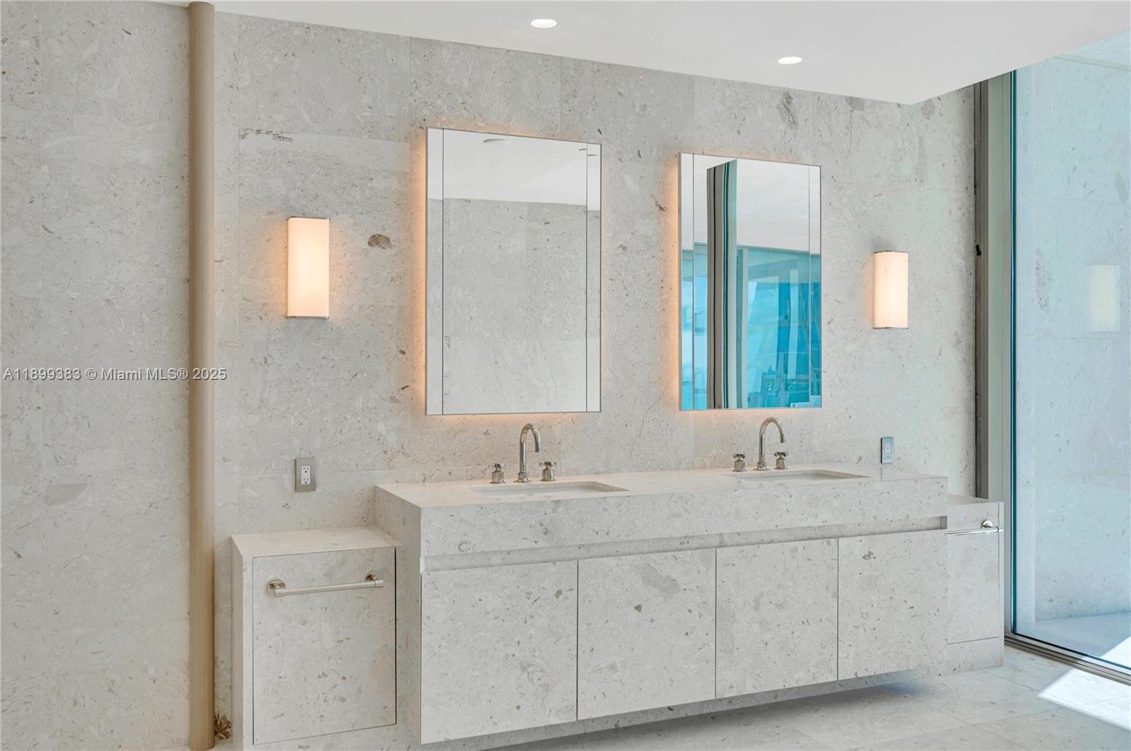 SEAWAY SOUTH - Residential