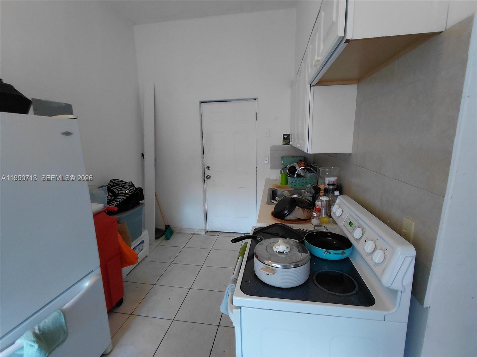 EVERGLADES AVENUE HGTS RE - Residential Income