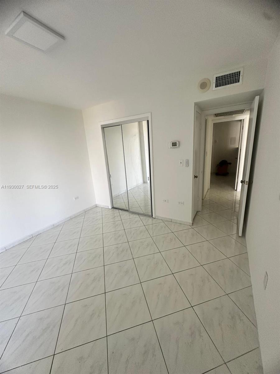 OCEANSIDE PLAZA CONDO - Residential Lease