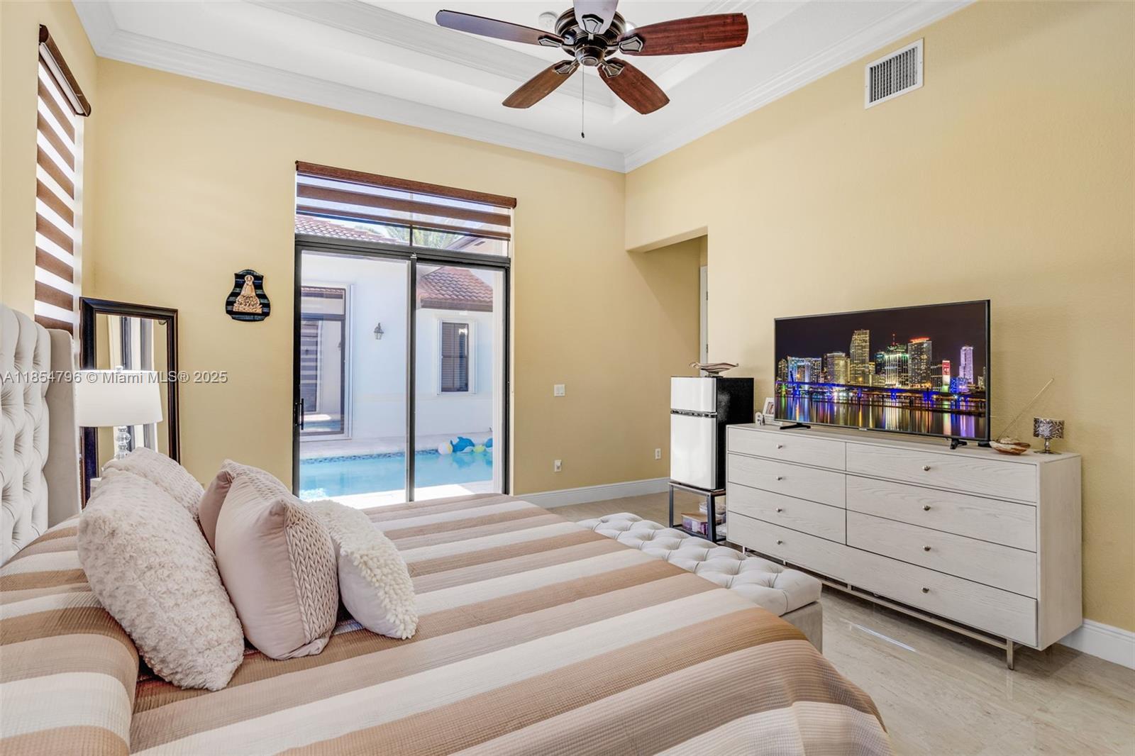 HARBOUR LAKES ESTATES - Residential