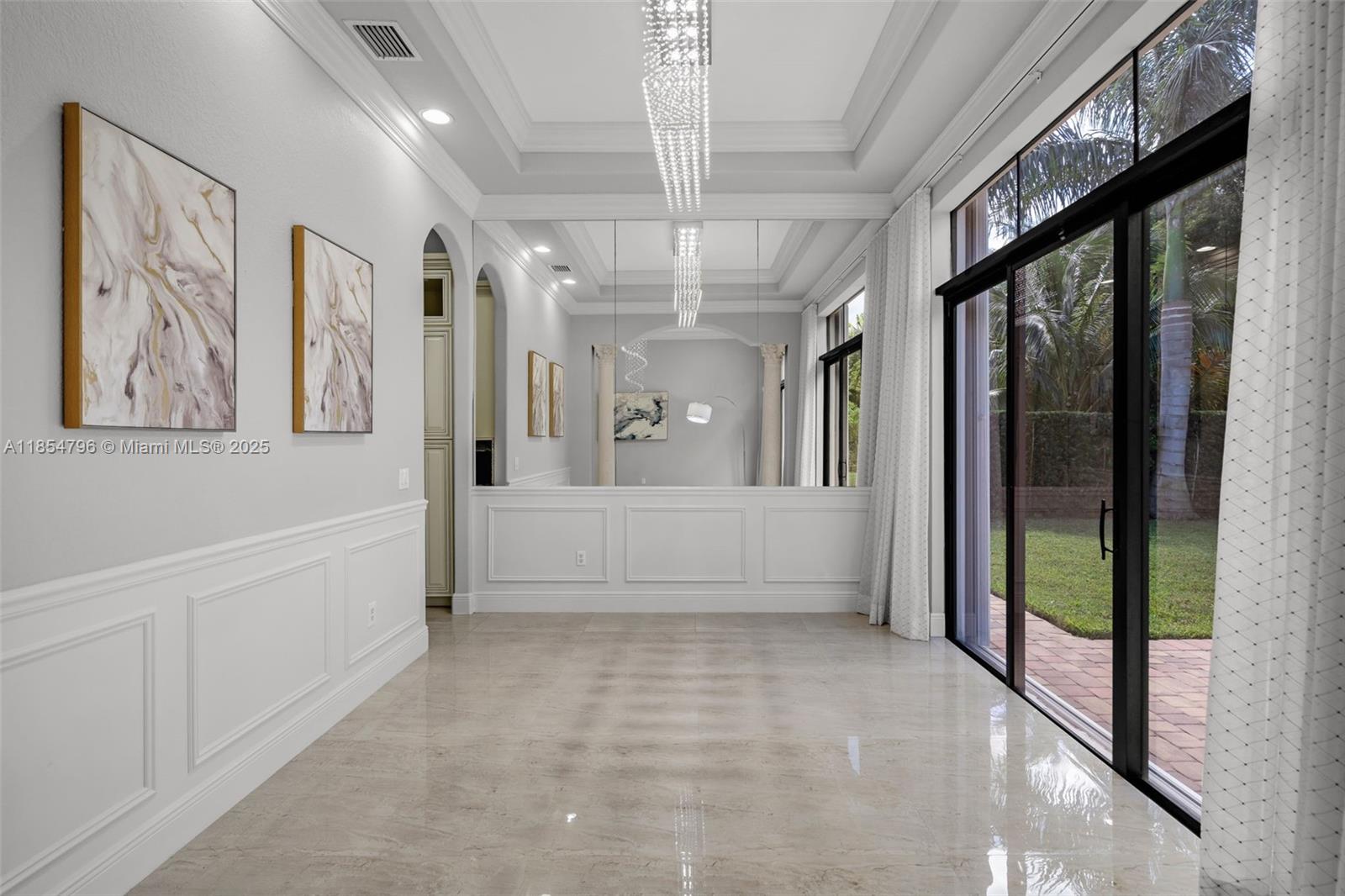 HARBOUR LAKES ESTATES - Residential