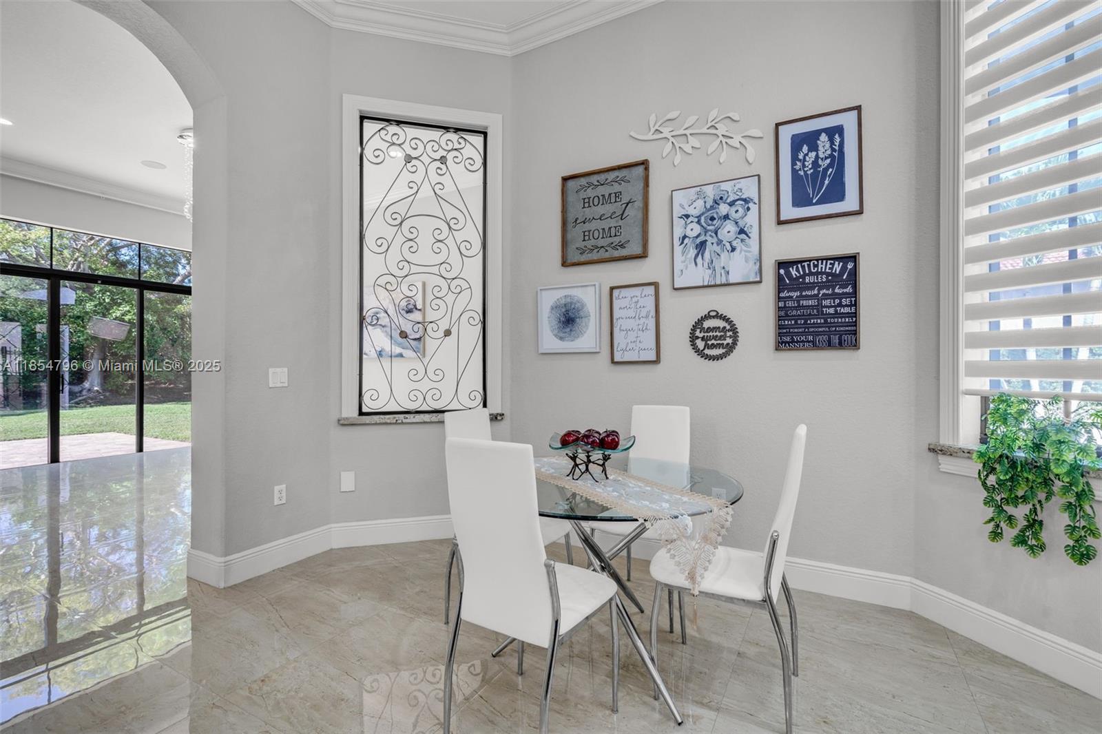 HARBOUR LAKES ESTATES - Residential