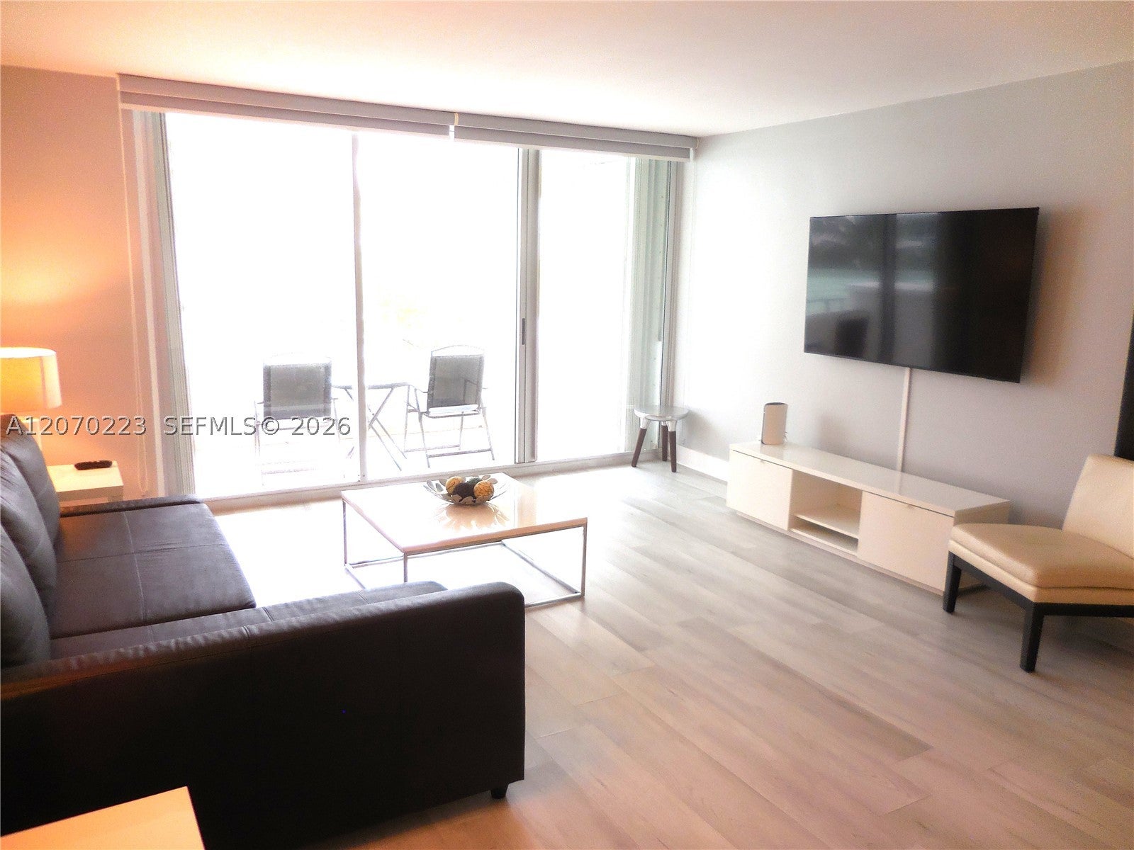 5151 Collins Ave 427