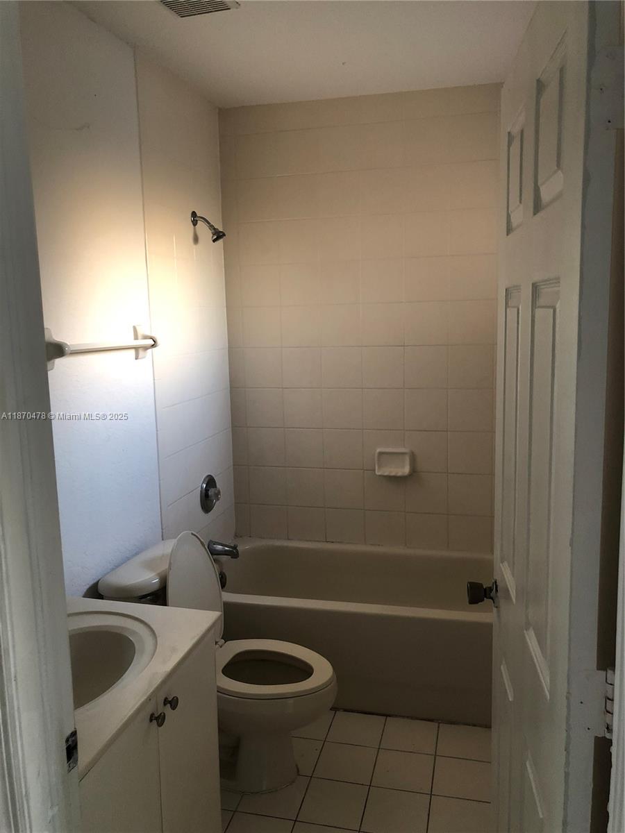 ABEL HOMES AT KEYS WINDS - Residential