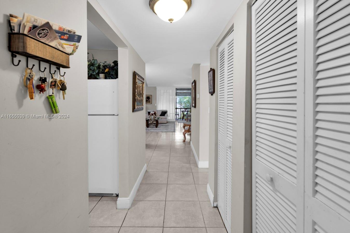 LAGO WEST CONDOMINIUM - Residential