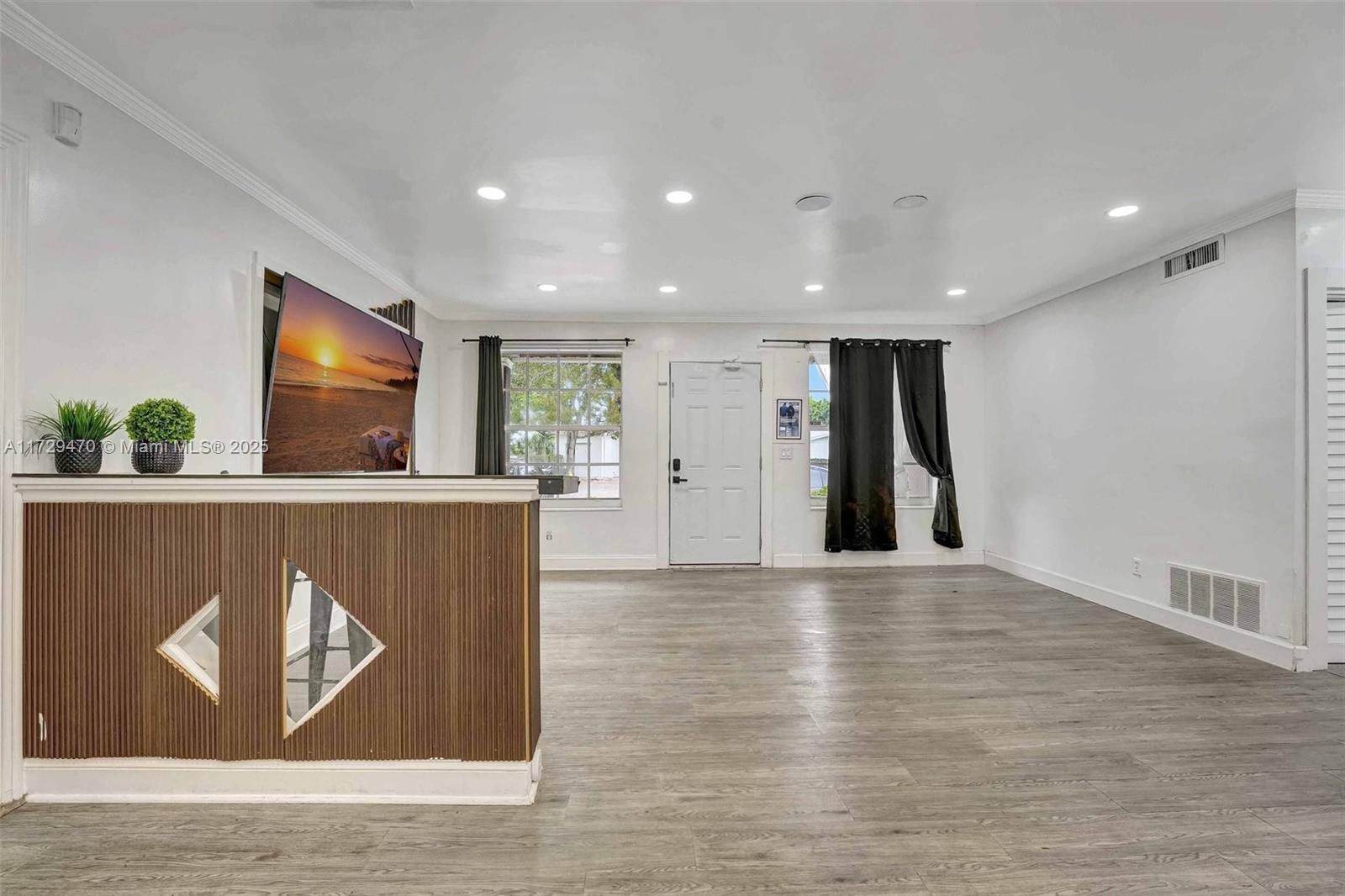 PICKWICK LAKE ESTS SEC 2 - Residential