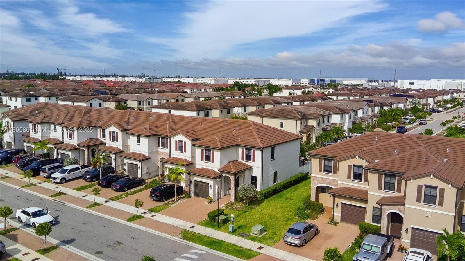 AQUABELLA NORTH REPLAT - Residential