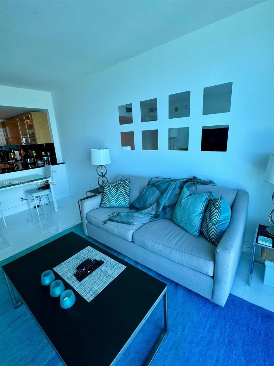 Miami Beach, Florida 33141, United States, 1 Bedroom Bedrooms, ,1 BathroomBathrooms,Residential,Active,133945