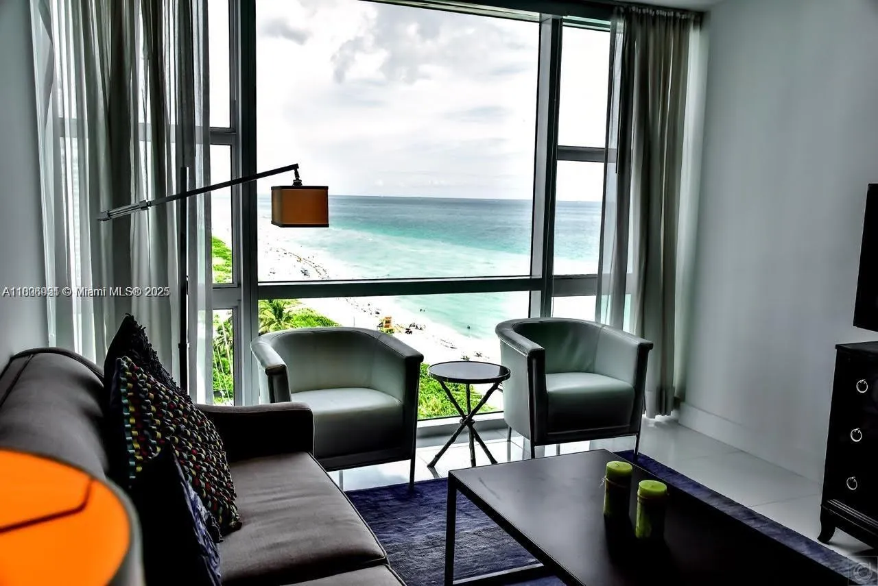 Miami Beach, Florida 33141, United States, 1 Bedroom Bedrooms, ,1 BathroomBathrooms,Residential,Active,133945