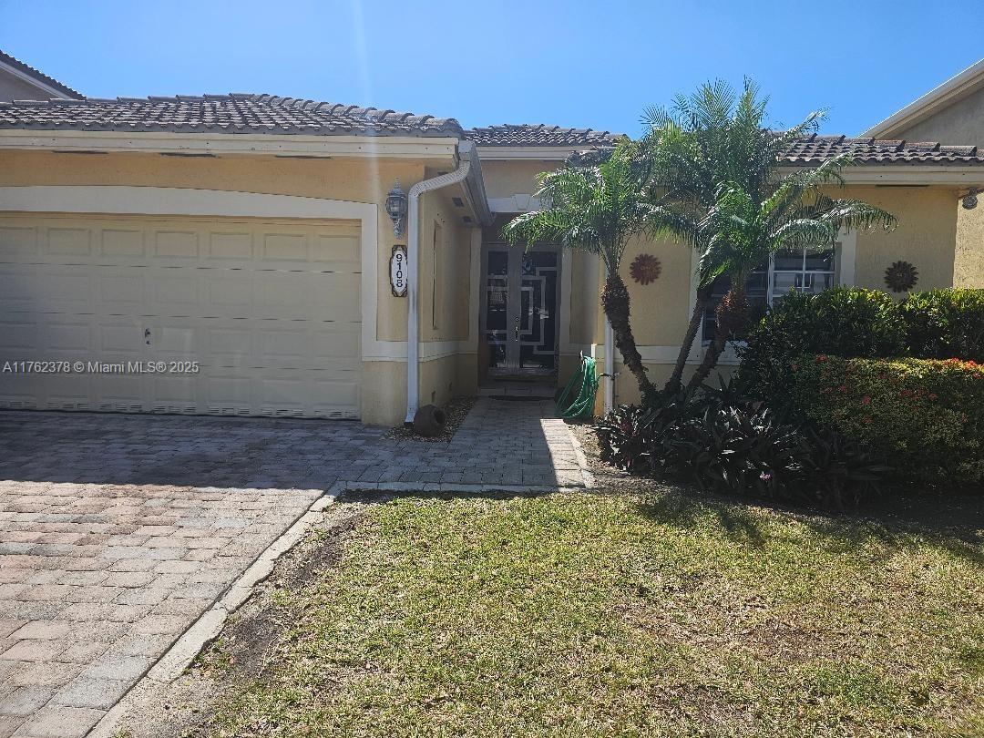 Property for Sale at 9108 Sw 211th Ln, Cutler Bay, Miami-Dade County, Florida - Bedrooms: 4 
Bathrooms: 3  - $579,800