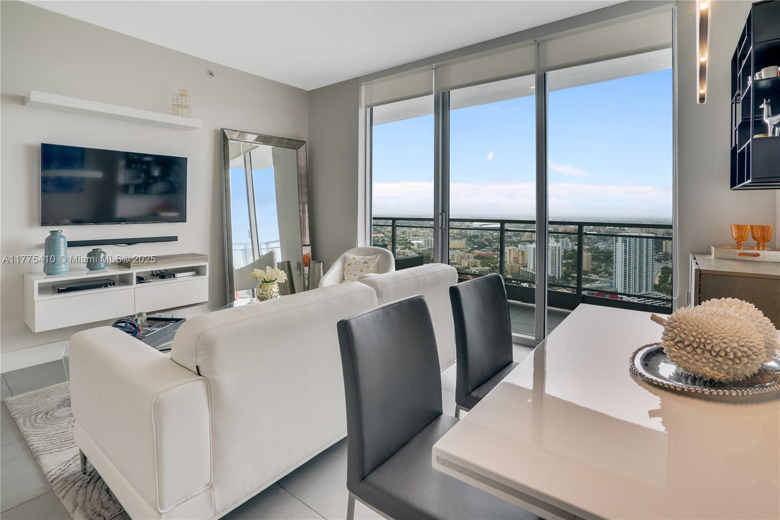 IVY CONDO - Residential Lease