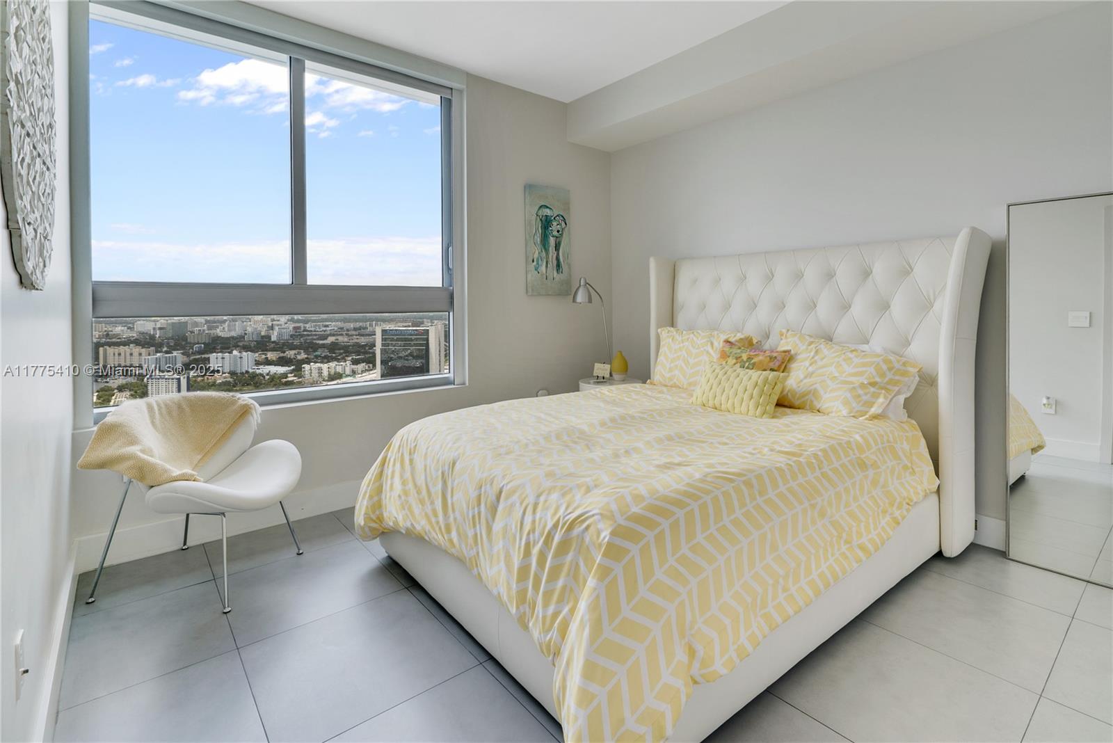 IVY CONDO - Residential Lease