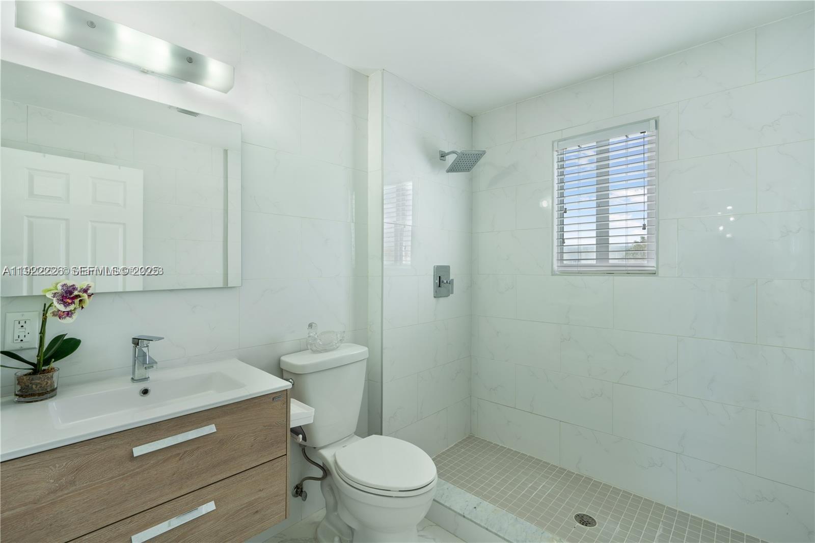 VITRAN AT NARANJA ESTATES - Residential