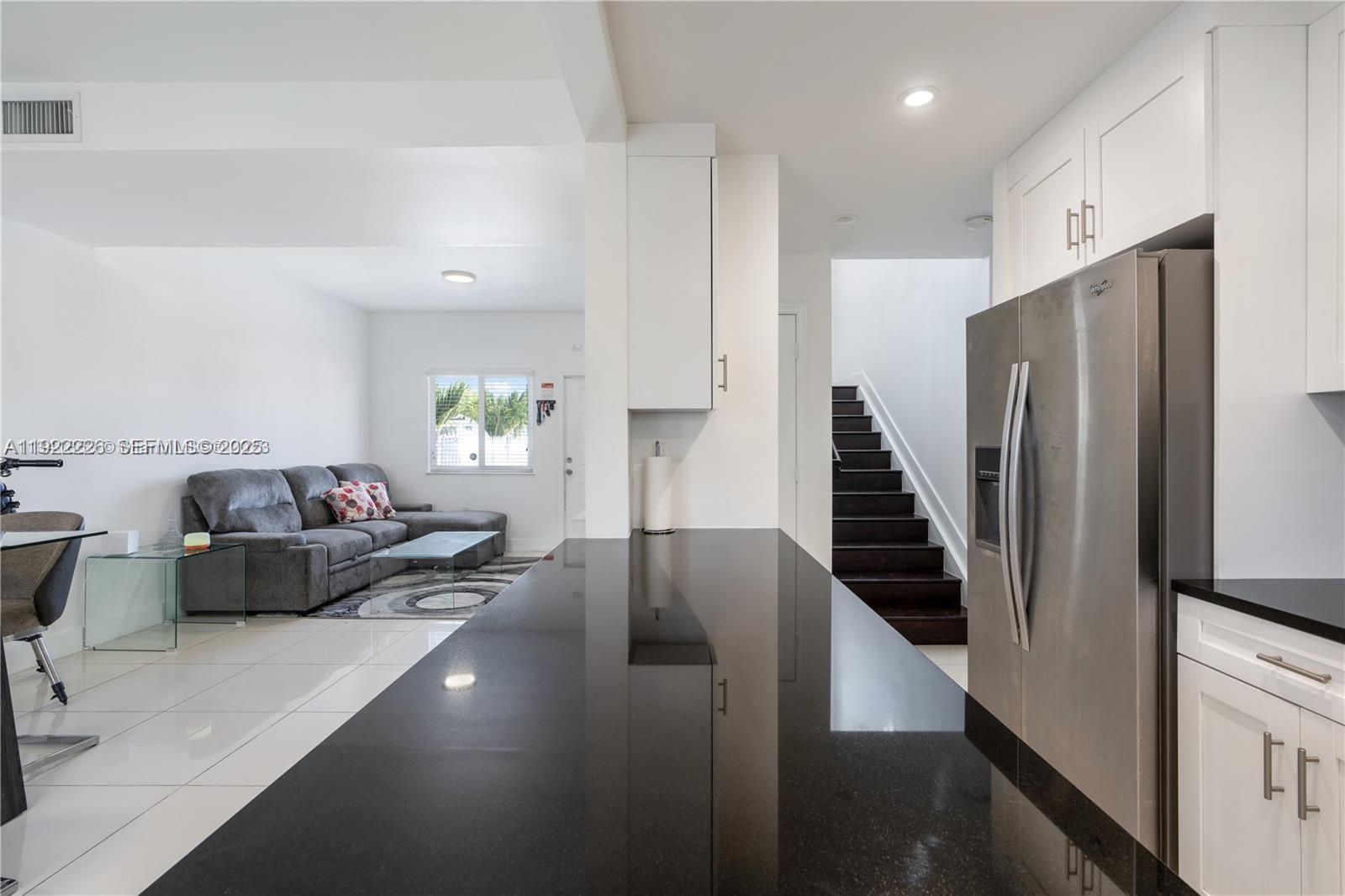 VITRAN AT NARANJA ESTATES - Residential