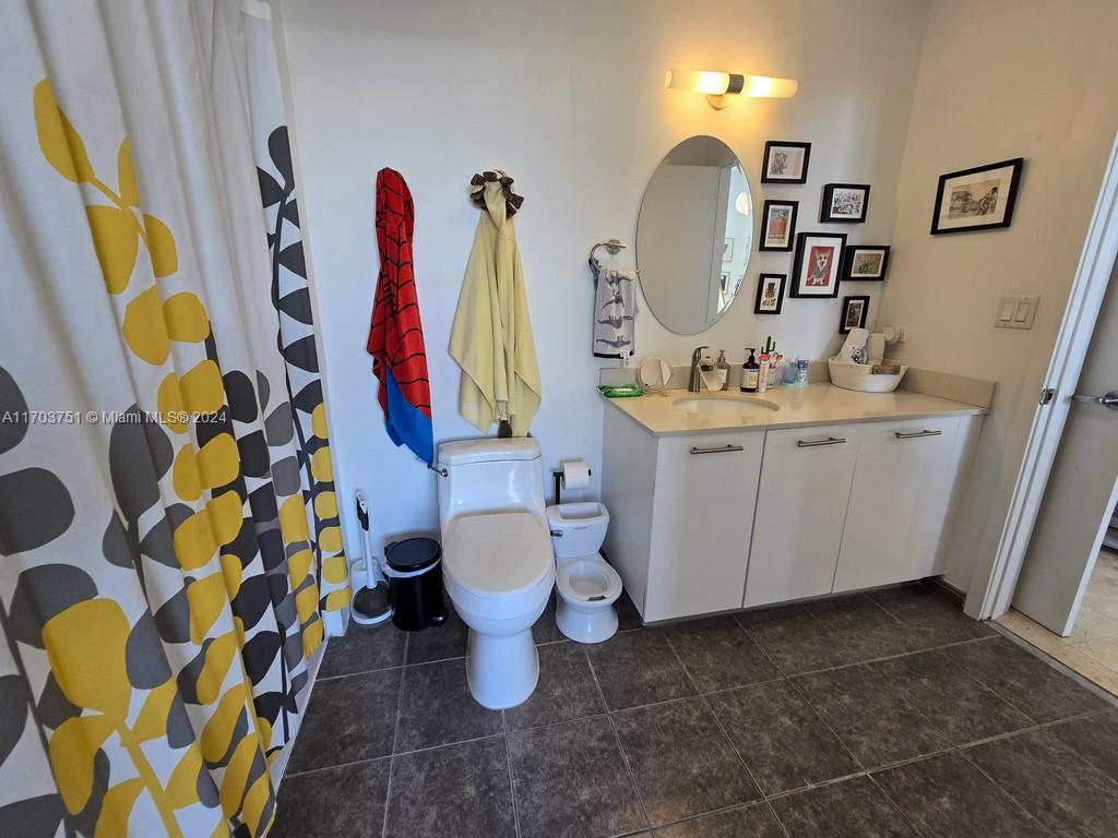 TWO MIDTOWN MIAMI CONDO - Residential