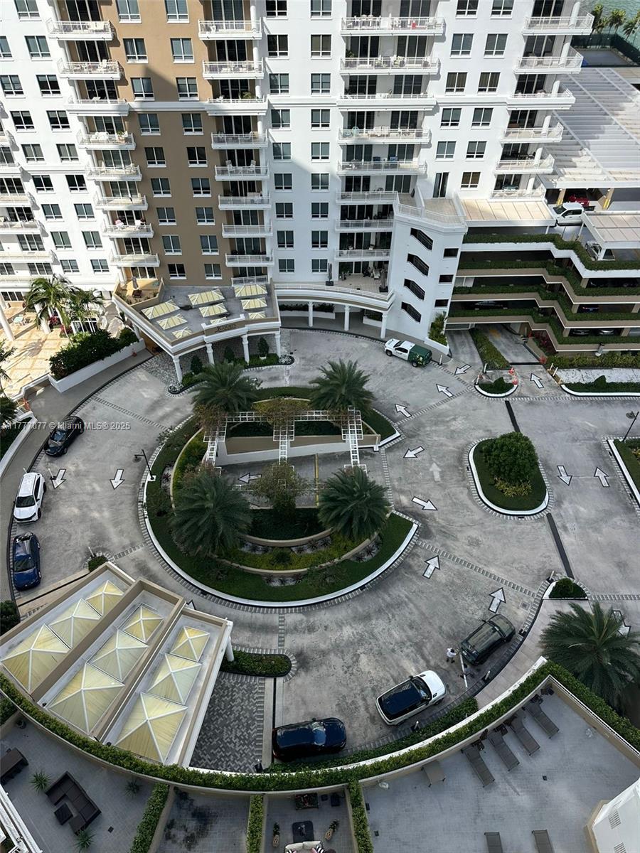 Property for Sale at 701 Brickell Key Blvd 1808, Miami, Broward County, Florida - Bedrooms: 1 
Bathrooms: 2  - $495,000