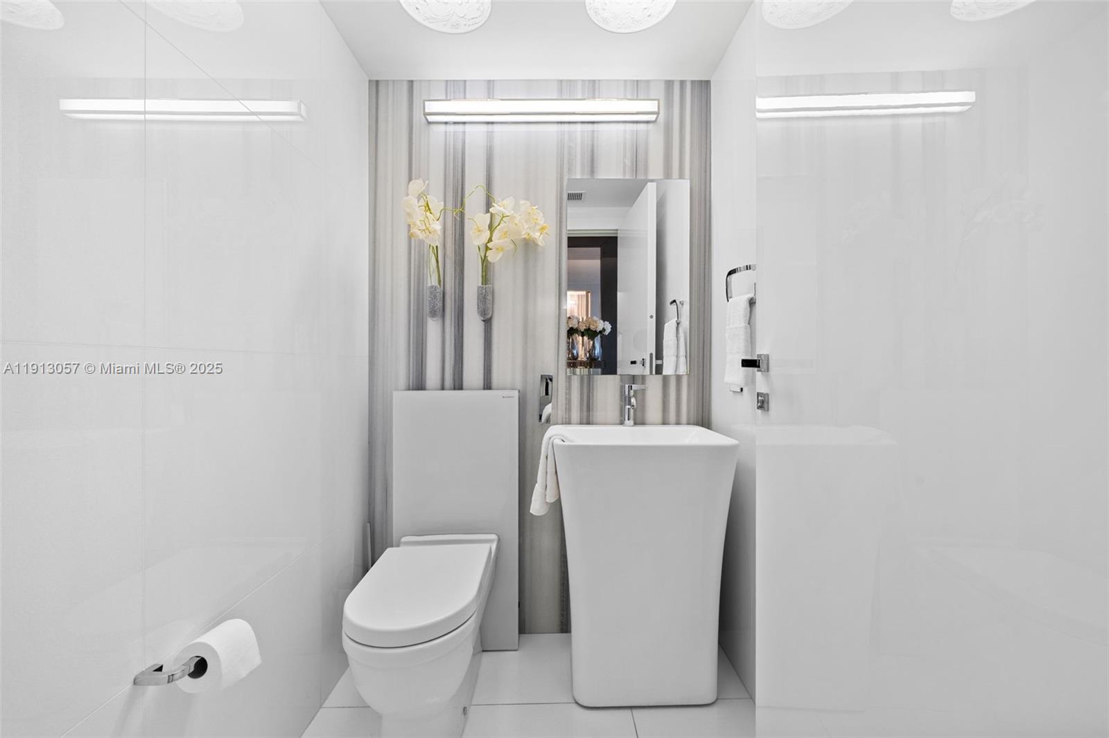 MEI CONDO - Residential