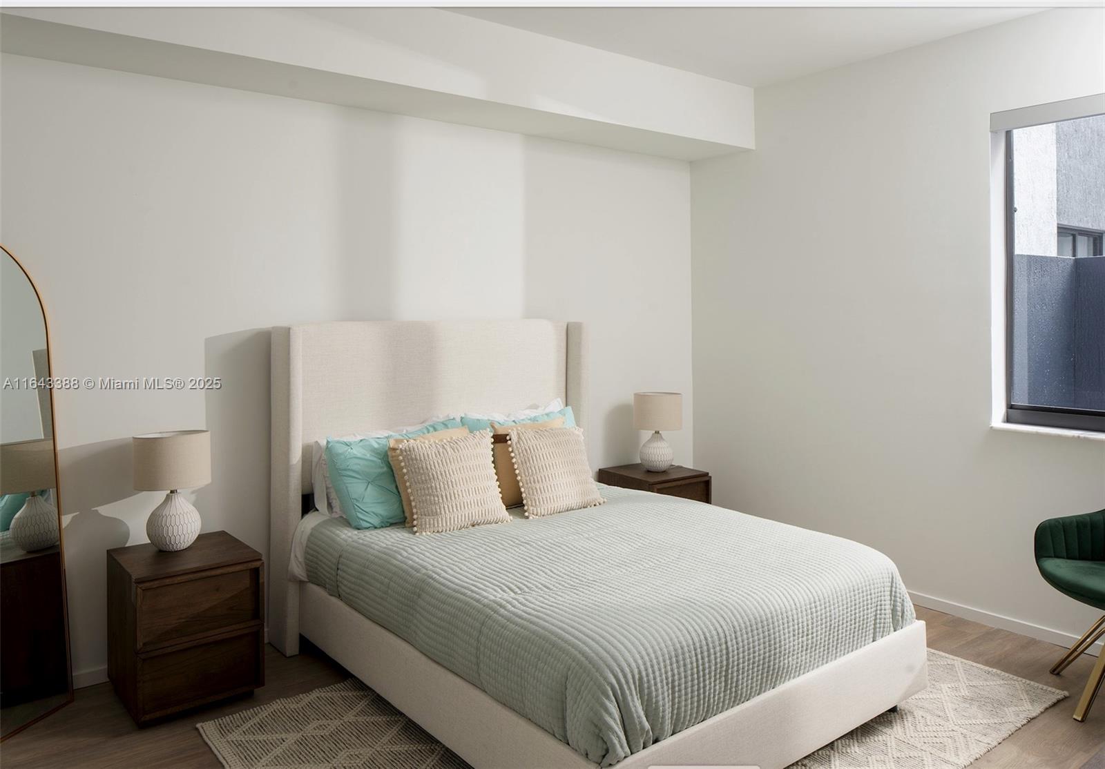 NASSAU POINT - Residential Lease