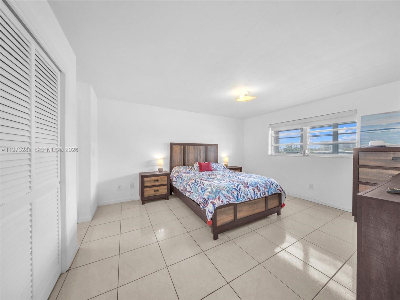 THIRD HORIZONS CONDO - Residential