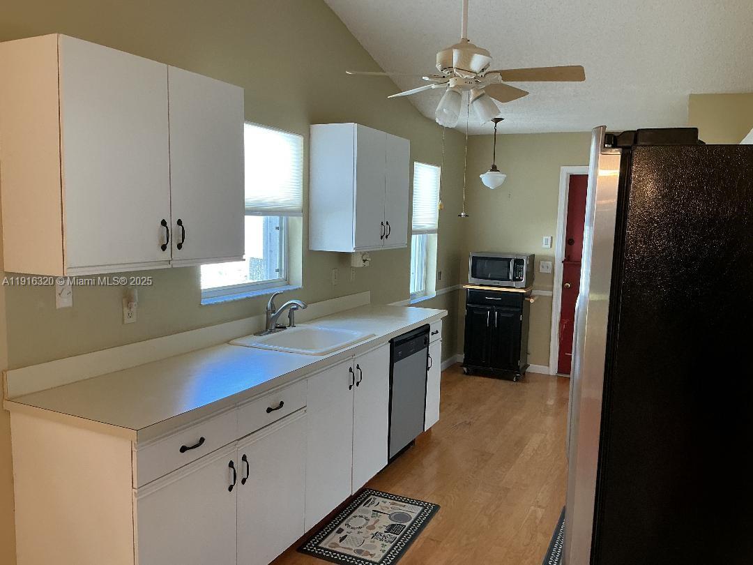 DUCKWOOD - Residential