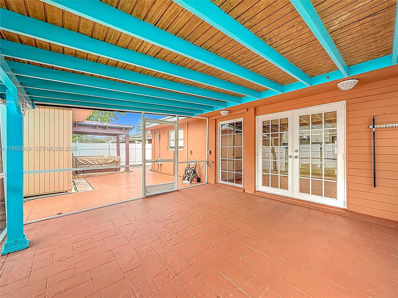 SUPERIOR HOMES ESTATES 1S - Residential