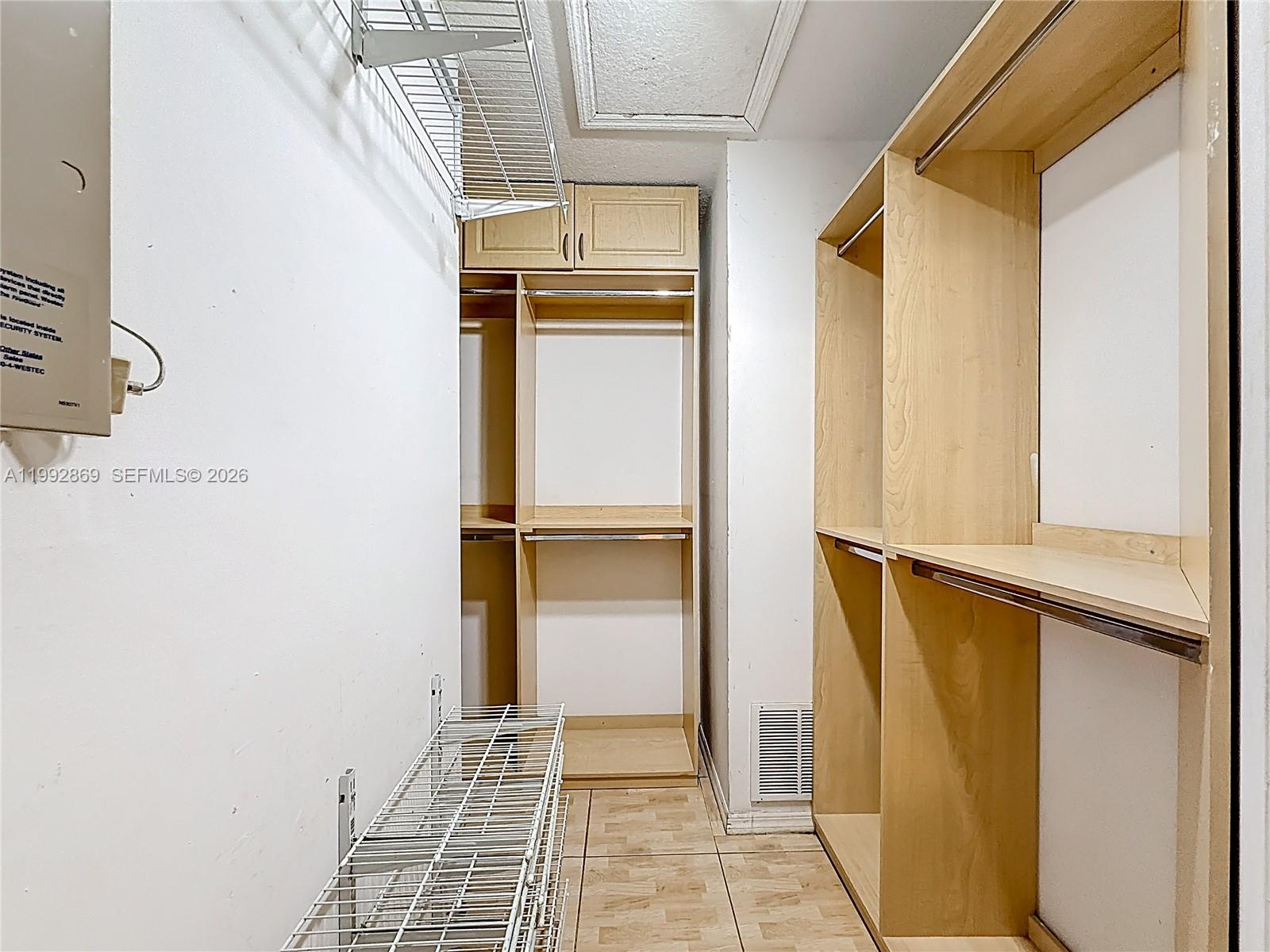 SUPERIOR HOMES ESTATES 1S - Residential