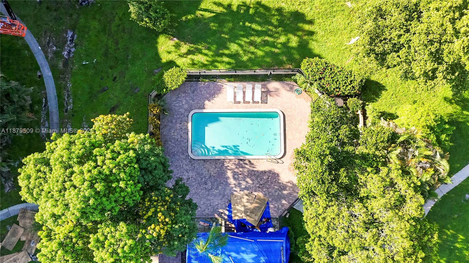 INVERRARY COUNTRY CLUB - Residential