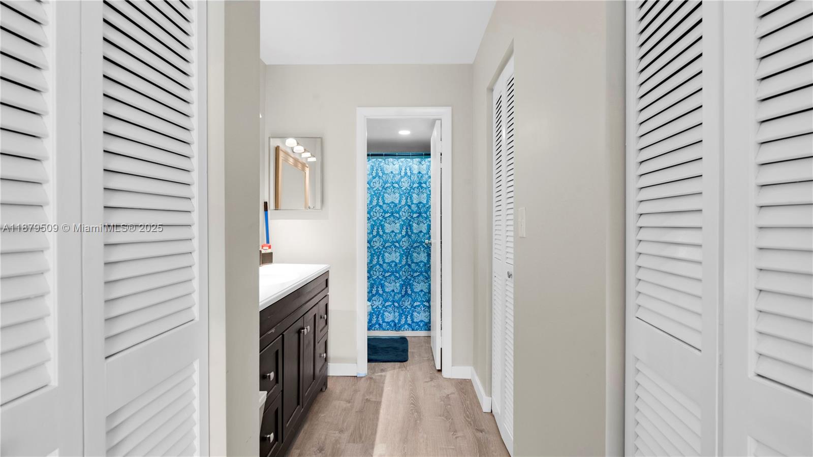 INVERRARY COUNTRY CLUB - Residential